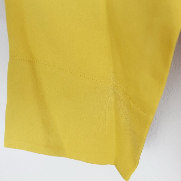 NWT Theory Silk Wrap Tie V-neck Top Blouse | Workwear to Weekend Chic - Picture 14 of 15